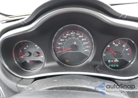 2013 Dodge Avenger Se z USA, uszkodzony, nr VIN 1C3CDZAB1DN610699